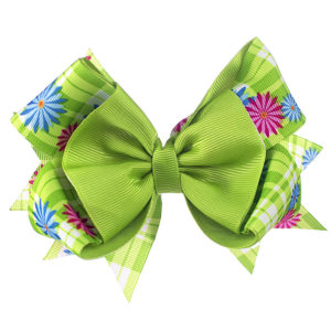 Laço feito com Fita gorgurão verde estampada 38mm