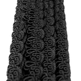 002 preto